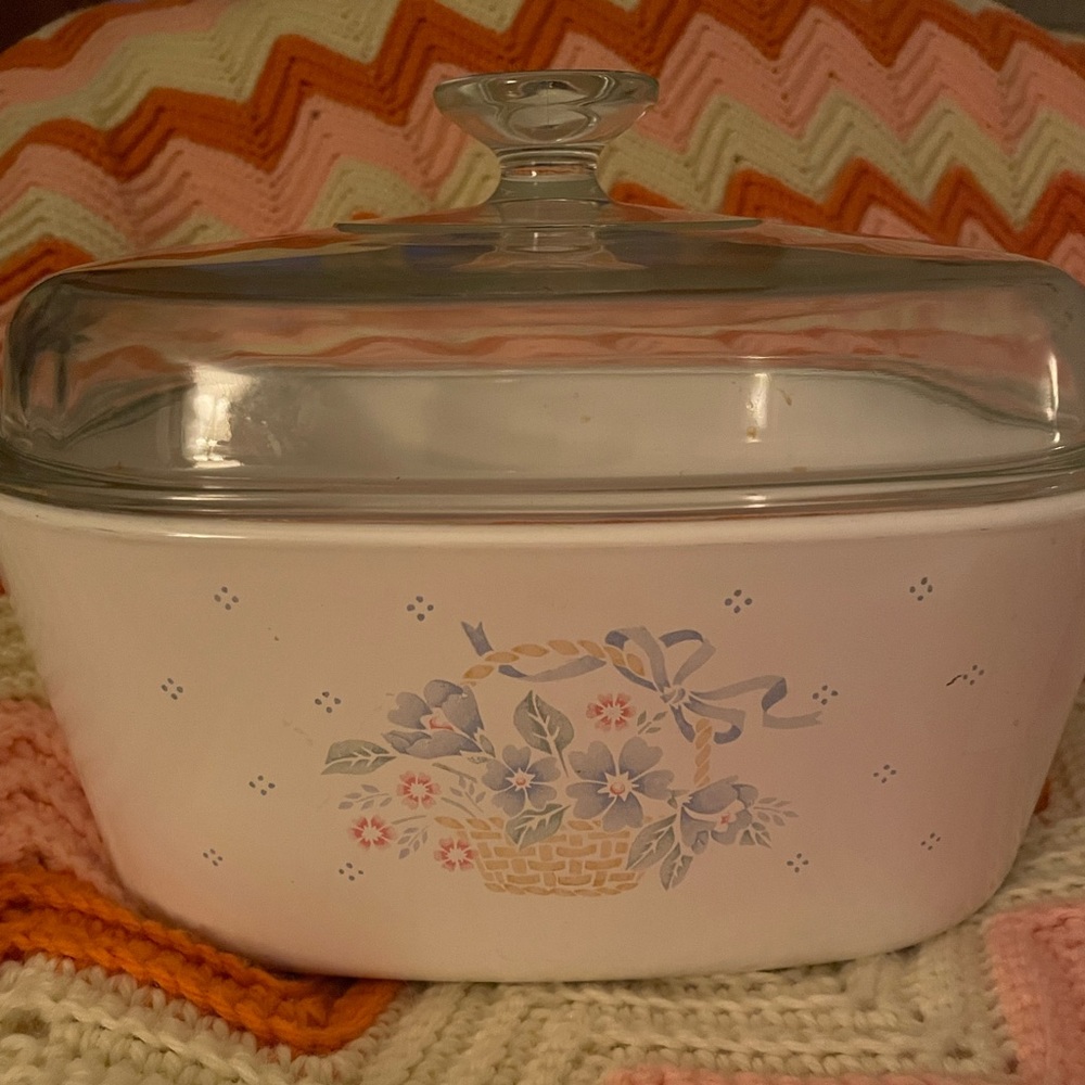 Large vintage baking dish with lid